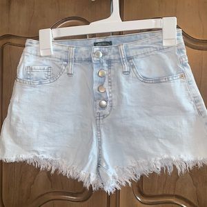 perfect condition light wash wild fable jean shorts